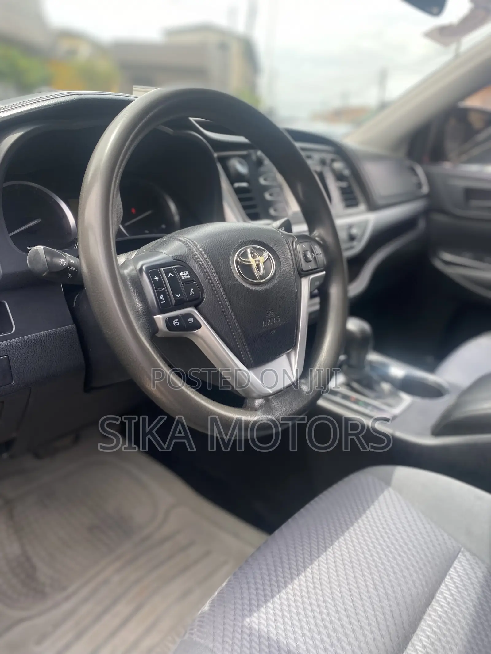 Toyota Highlander 2016