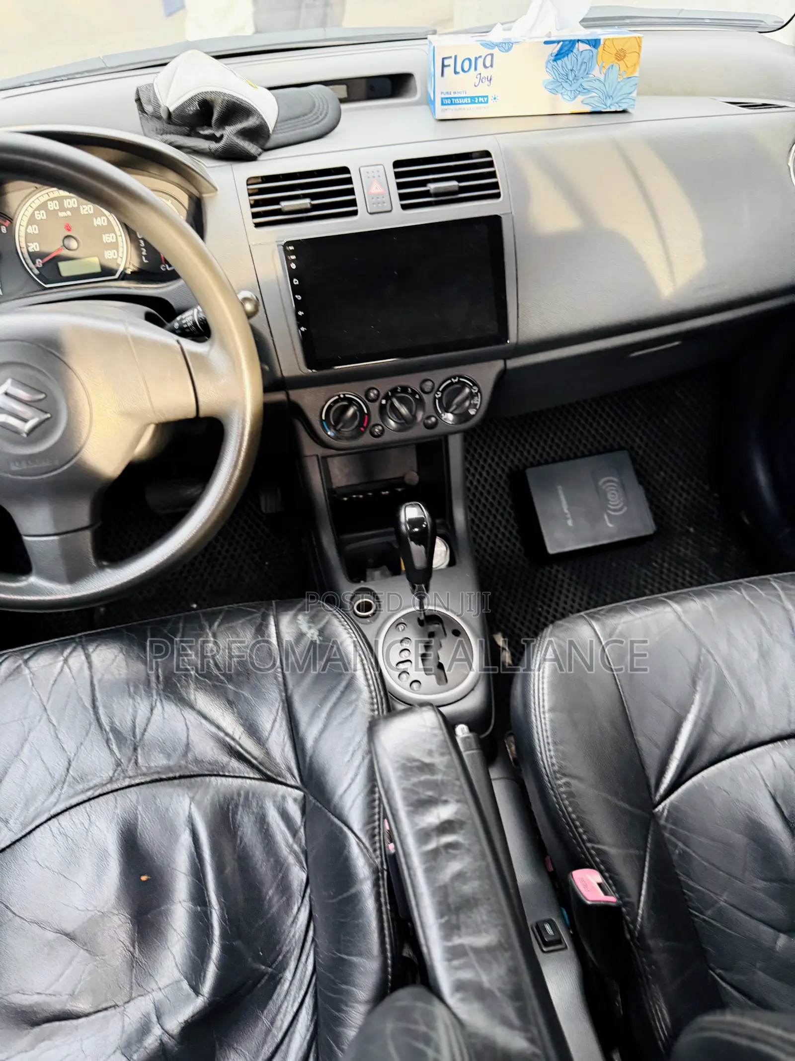 Suzuki Swift 2012 Black