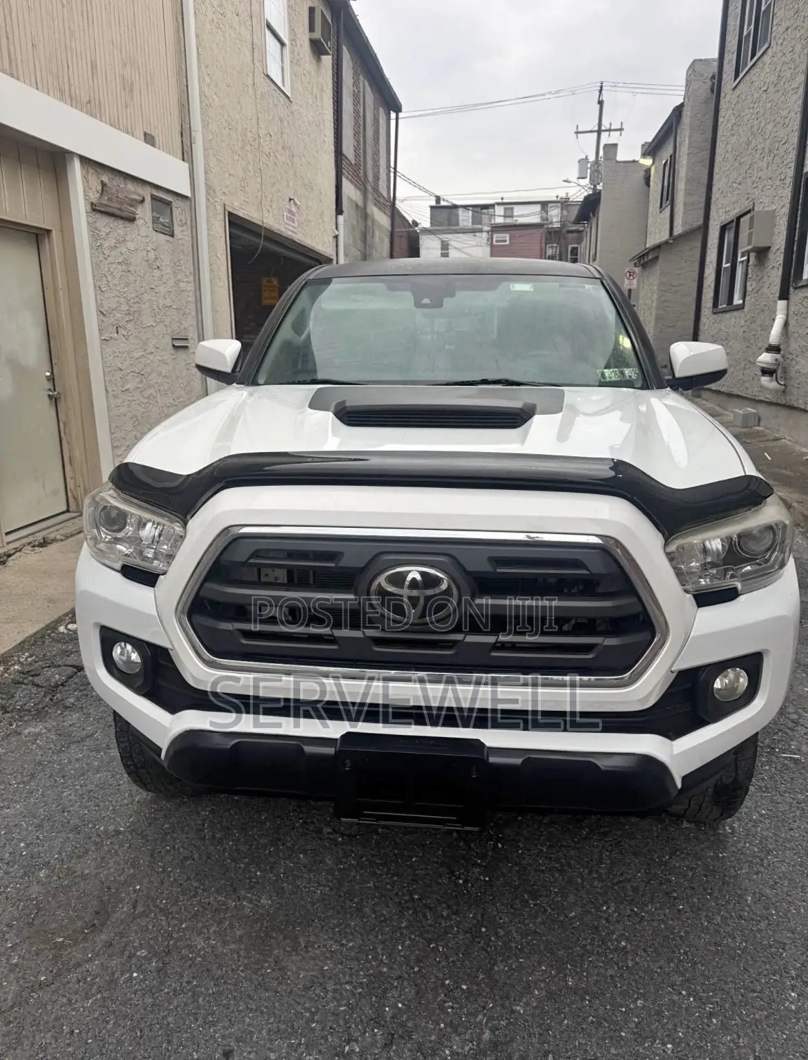 Toyota Tacoma 2019 White
