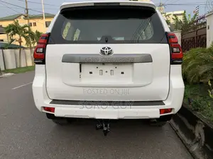 Toyota Land Cruiser Prado 2020 White