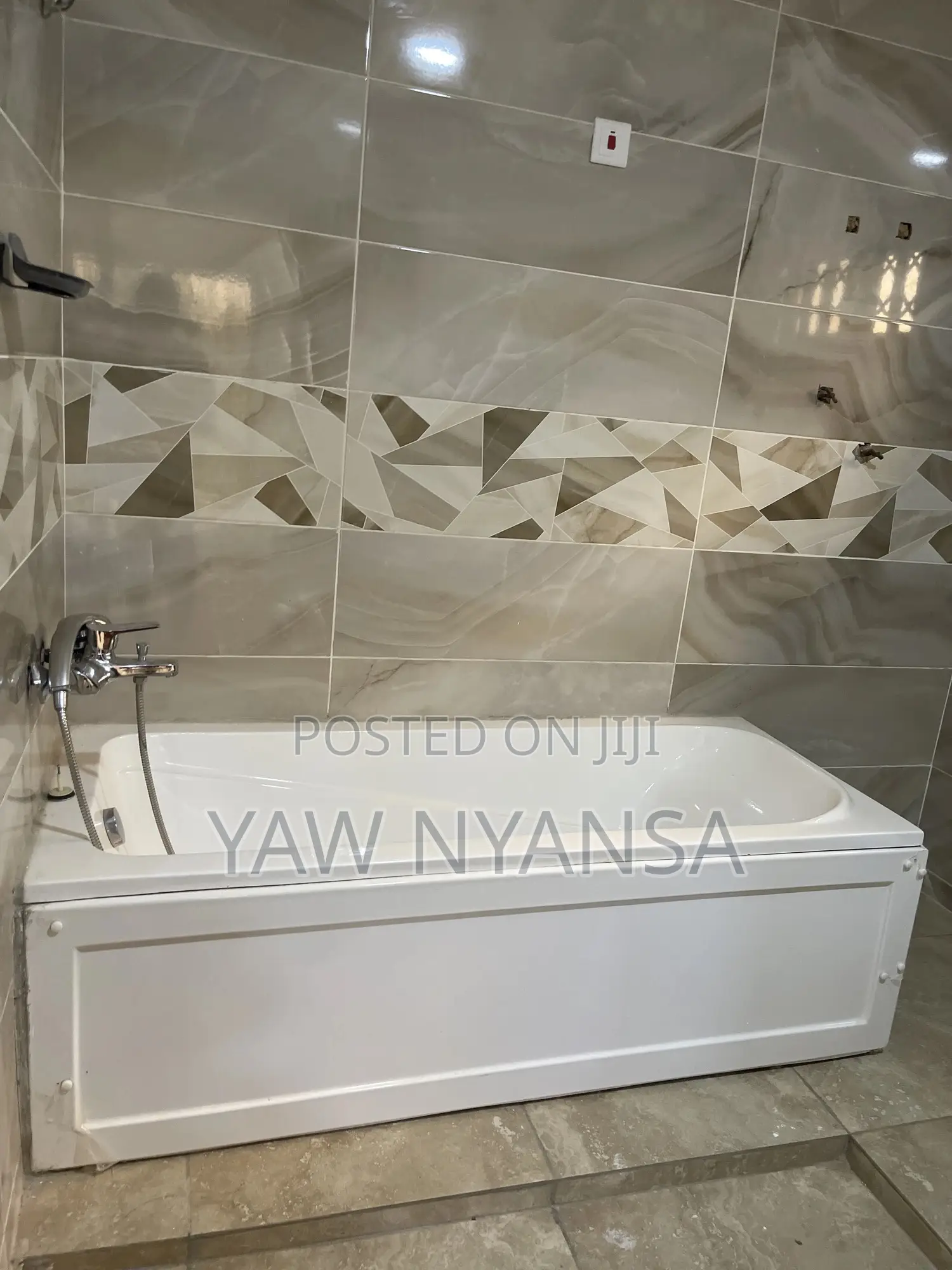 4bdrm Duplex in Bn Estate, Greater Accra for rent