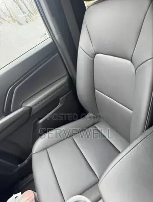 Chevrolet Colorado 2023 Silver