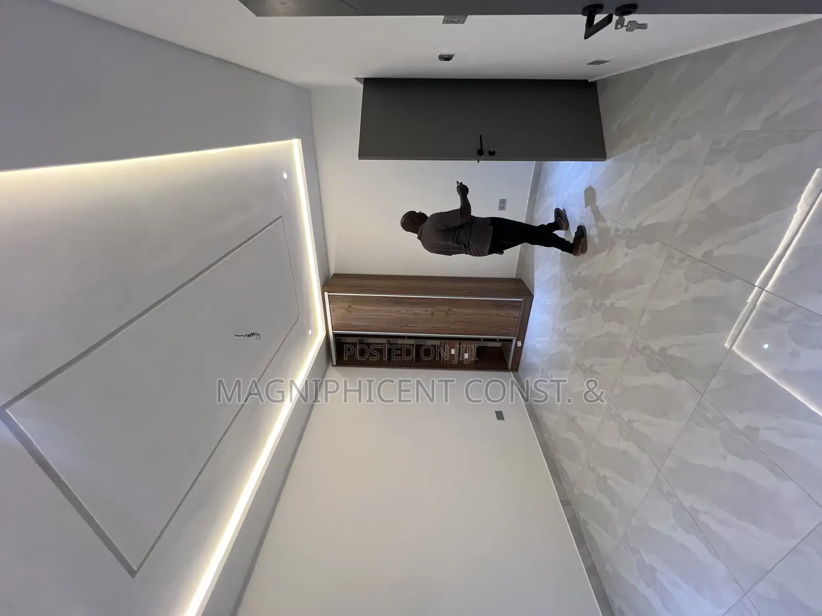3bdrm House in Estates, East Legon for sale