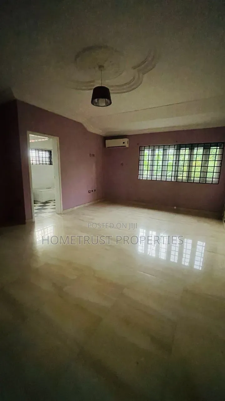 6bdrm House in Kwabenya Acp for rent