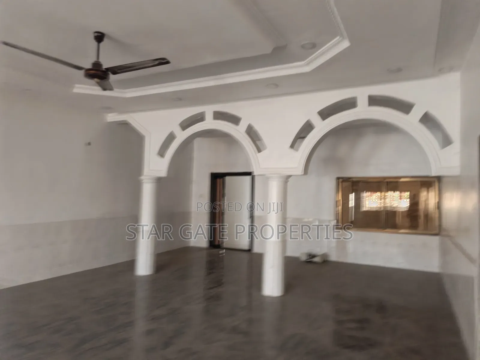 5bdrm House in Santasi Kotwi, Kumasi Metropolitan for sale
