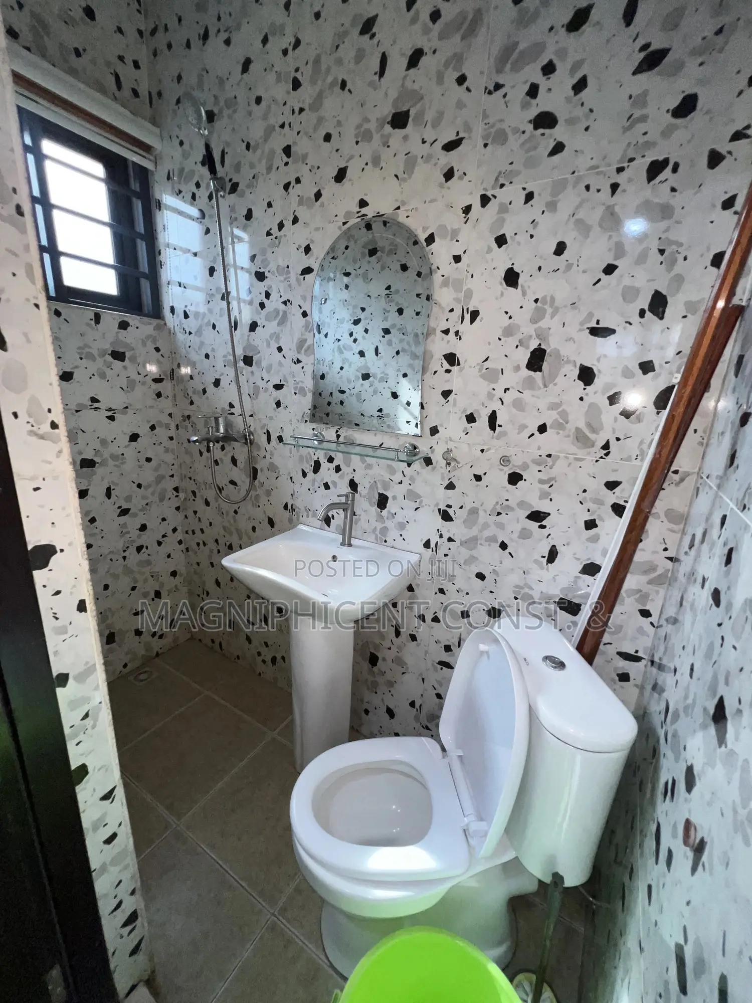 2bdrm House in Lakeside Estates, Ashaley Botwe for rent