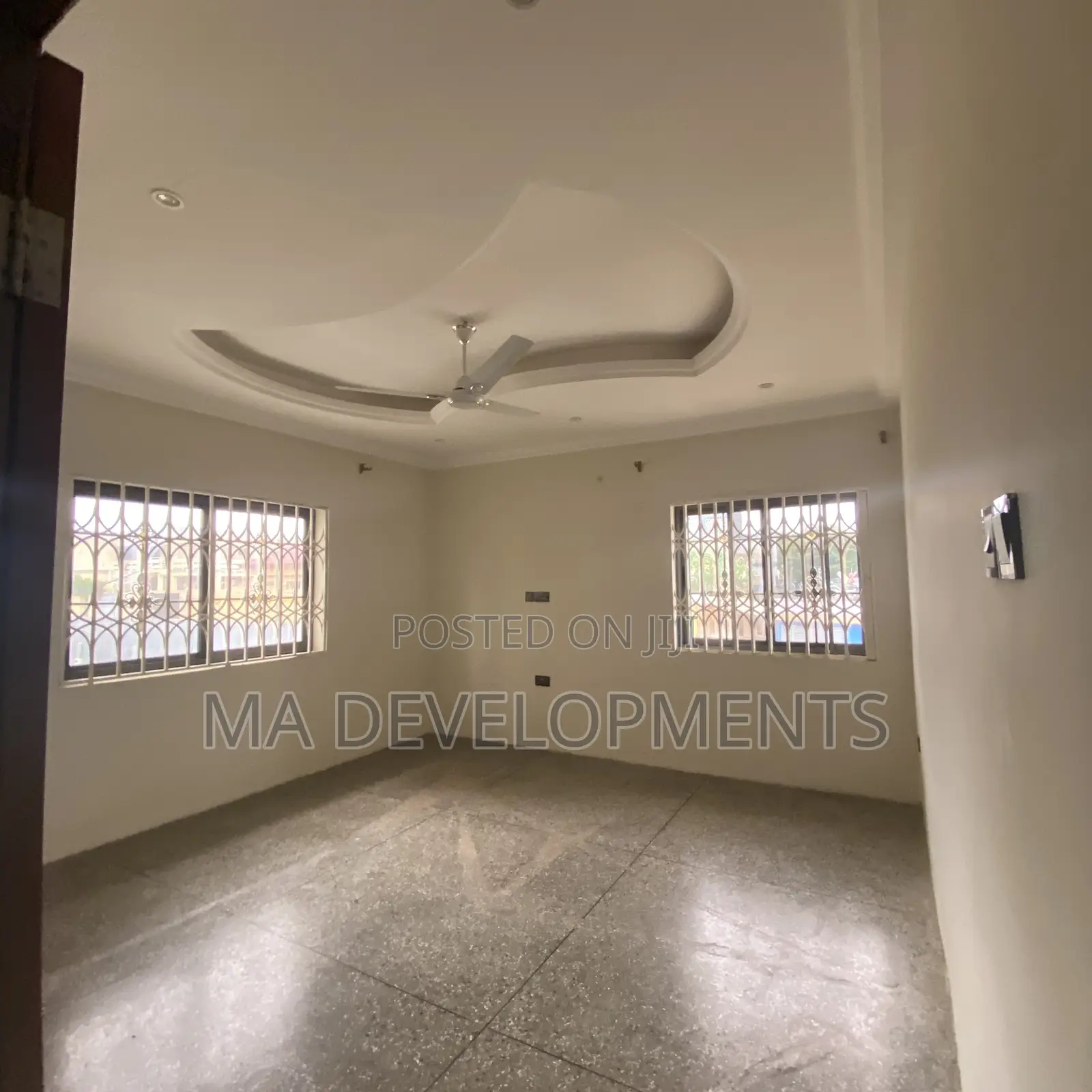 8bdrm House in Achimota Kingsby, Neoplan for rent