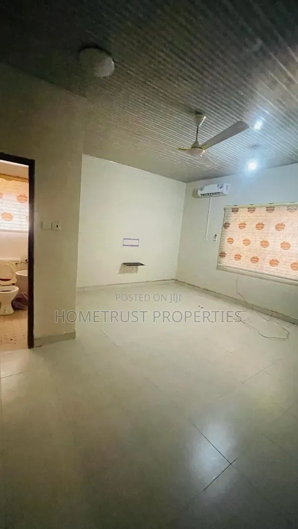 5bdrm House in Amasaman China Mall for rent