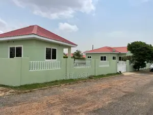 3bdrm House in Devtracco Estates, Community 25 for rent