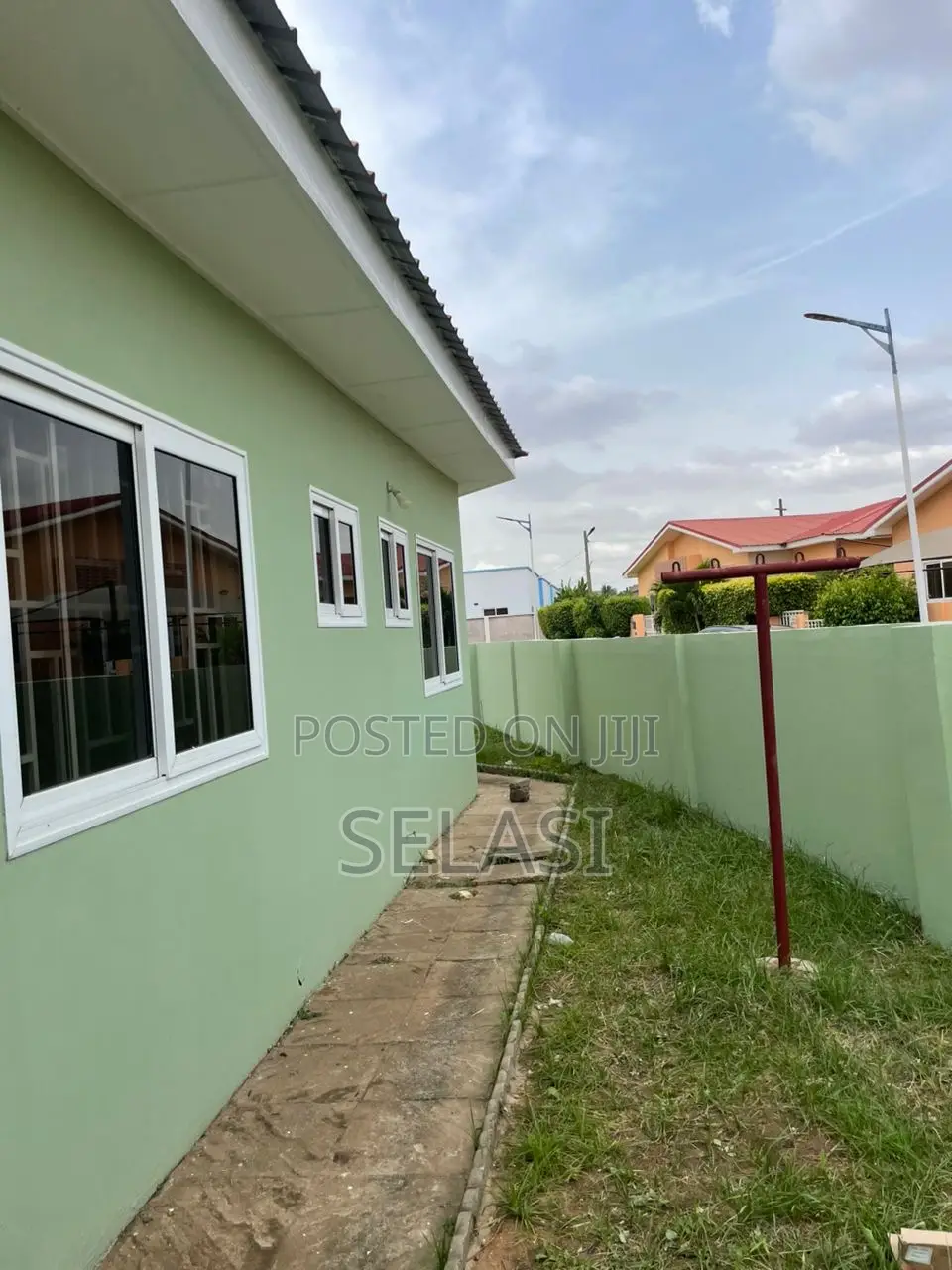 3bdrm House in Devtracco Estates, Community 25 for rent