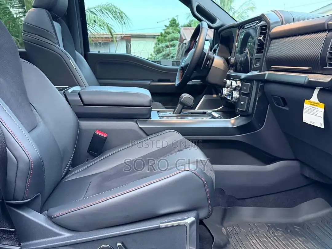 Ford F-150 2025 Black