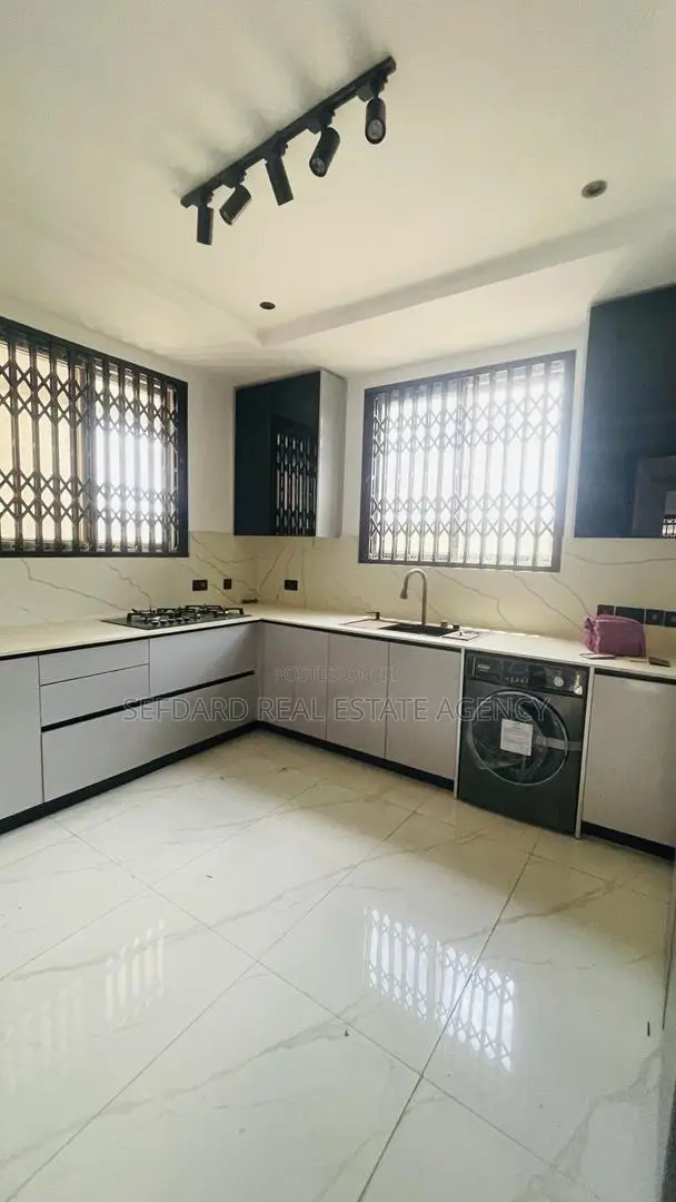 2bdrm Apartment in Sefdard Properties, Kwabenya for rent