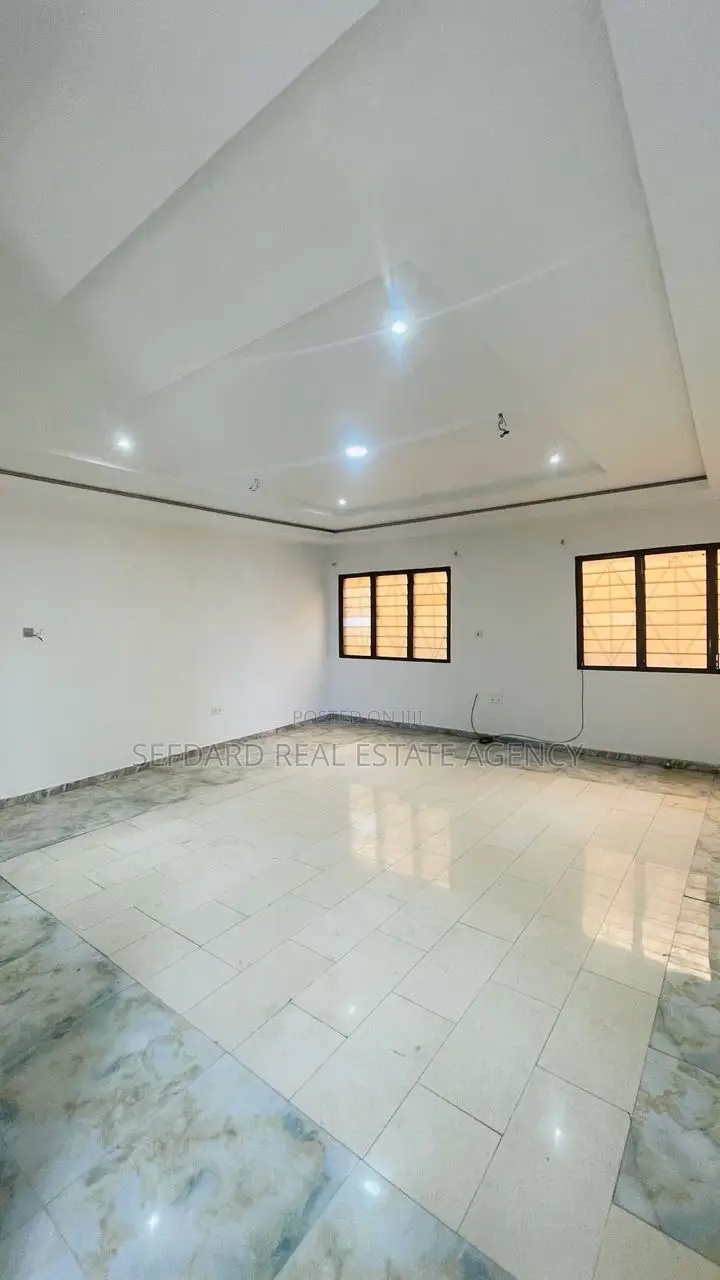 3bdrm Apartment in Sefdard Properties, Kwabenya for rent