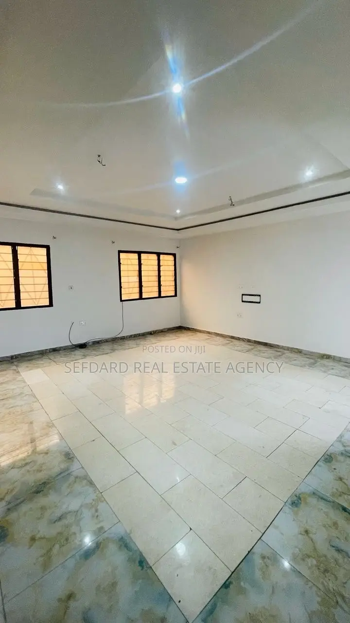 3bdrm Apartment in Sefdard Properties, Kwabenya for rent