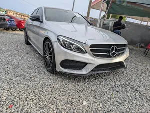 Mercedes-Benz C300 Sport 4Matic Sedan AWD (2.0L 4cyl 7A) 2017 Silver