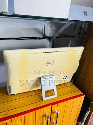 Desktop Computer Dell Inspiron 24 5000 8GB Intel Core i3 HDD+SSD 1T