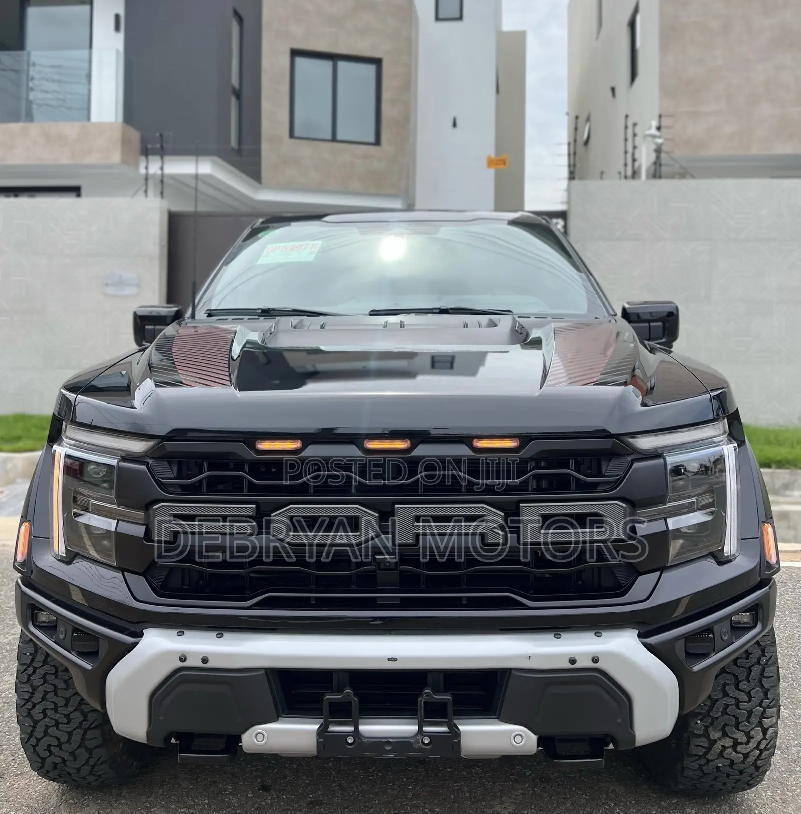 New Ford F-150 Raptor 4WD SuperCrew 5.5' Box 2025 Black