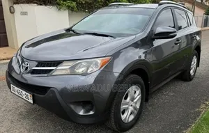Toyota RAV4 LE 4dr SUV (2.5L 4cyl 6A) 2014 Gray