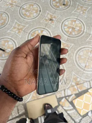Apple iPhone X 64 GB White
