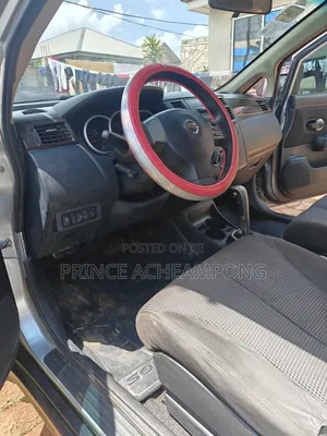 Nissan Versa 2013 Silver
