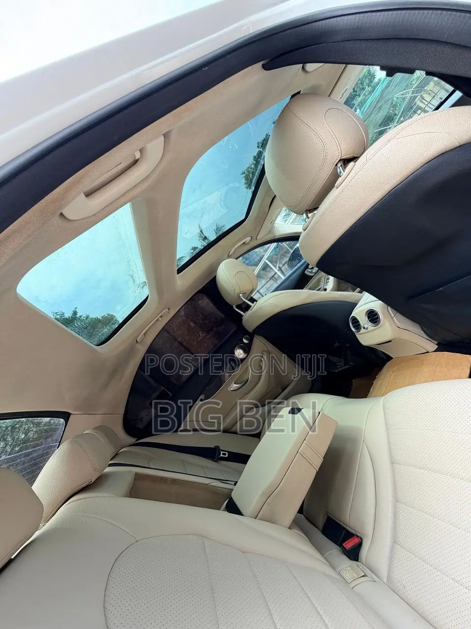 Mercedes-Benz C300 Sport 4Matic Sedan AWD (2.0L 4cyll 7A) 2016 White