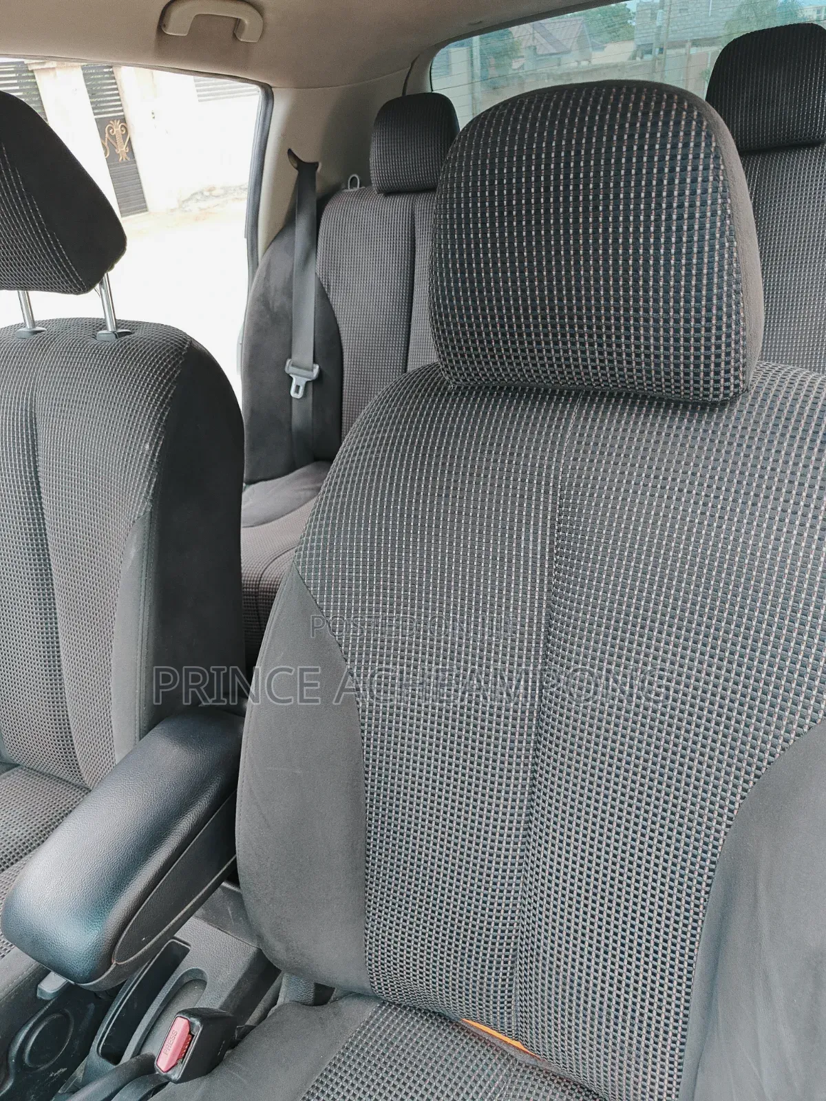 Nissan Versa 2013 Silver