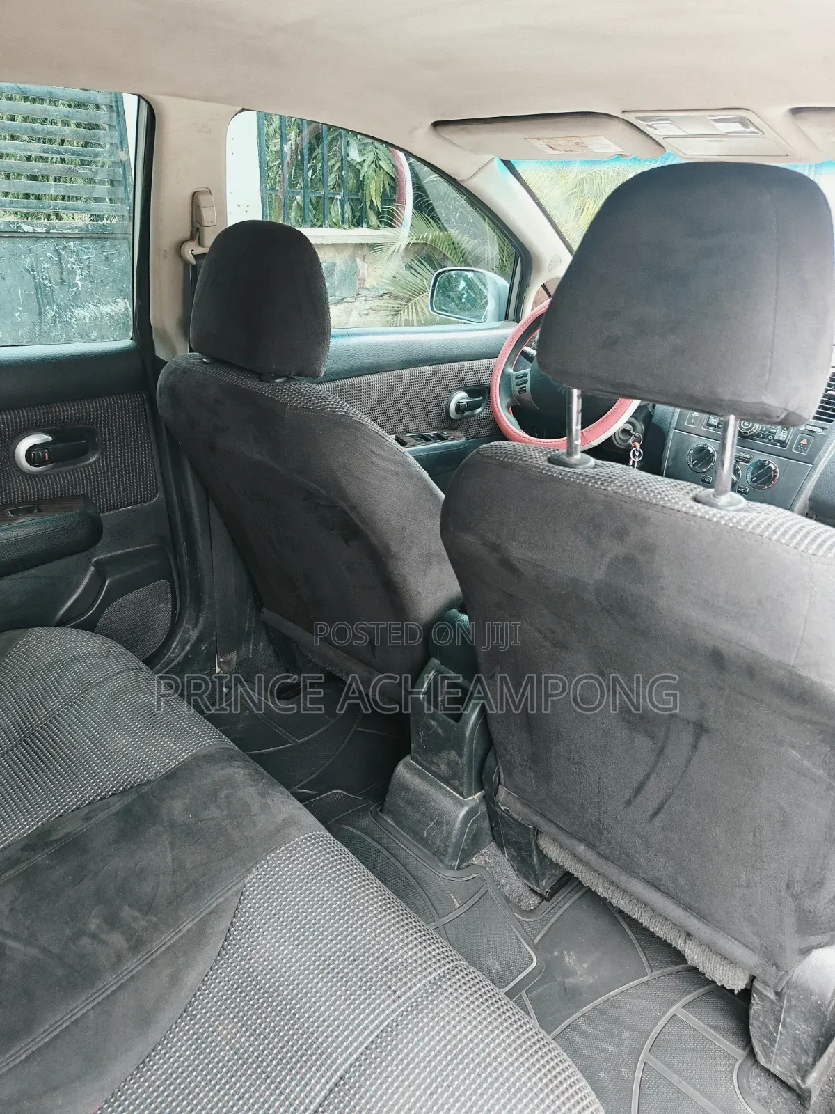 Nissan Versa 2013 Silver
