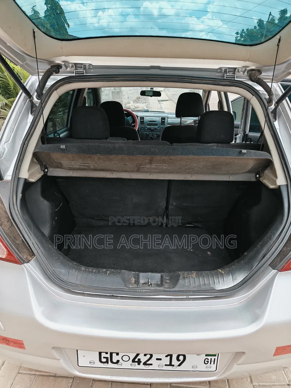 Nissan Versa 2013 Silver