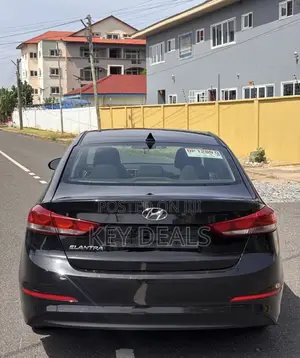 Hyundai Elantra SE Sedan FWD (2.0L 4cyl 6M) 2017 Black