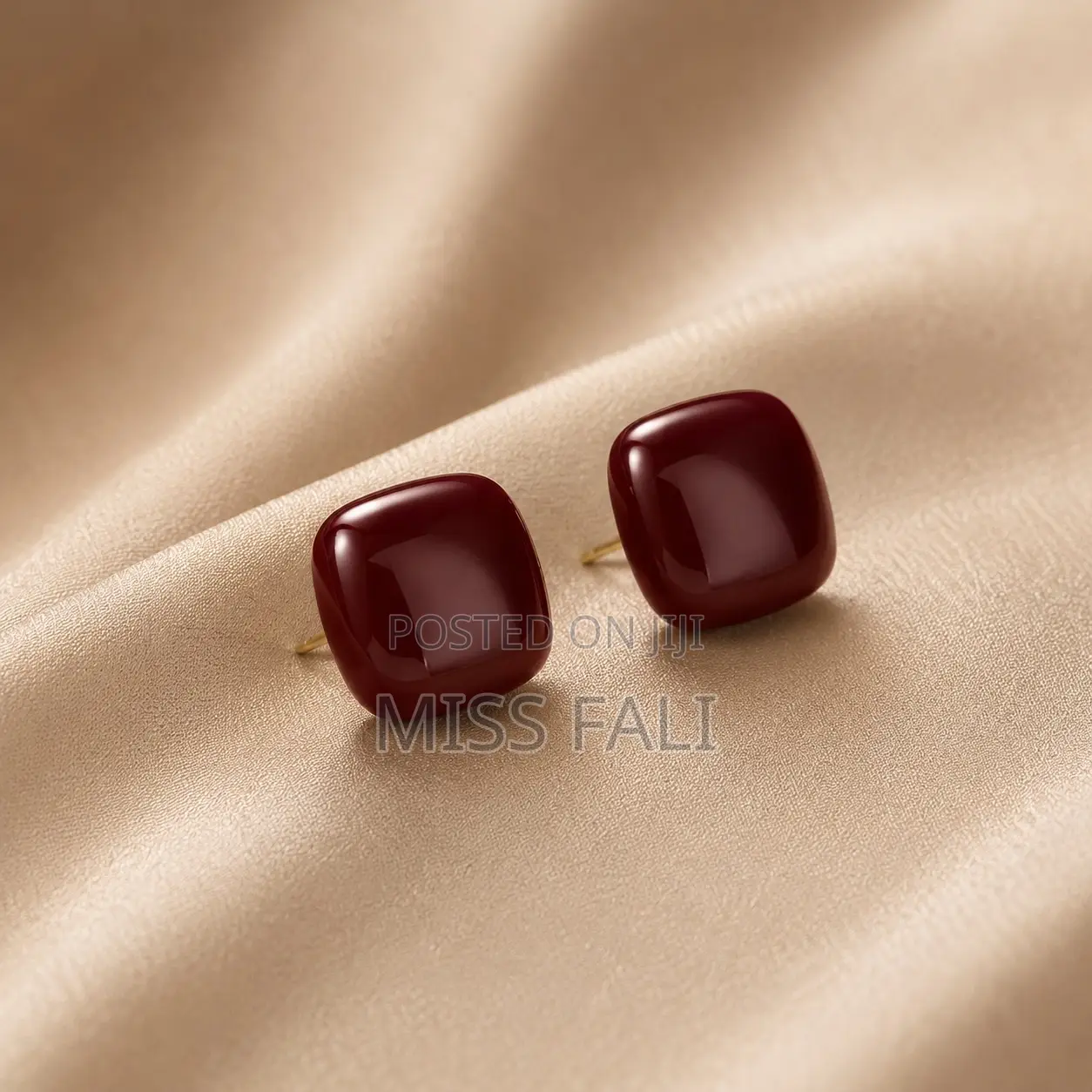 Luxe Cushion Studs.