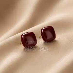 Luxe Cushion Studs.