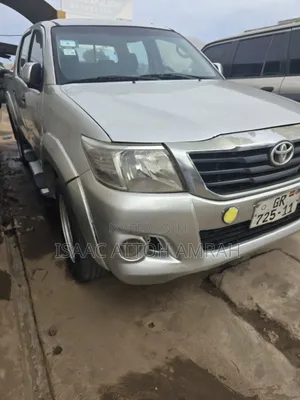 Toyota Hilux 2.0 VVT-i 2011 Silver