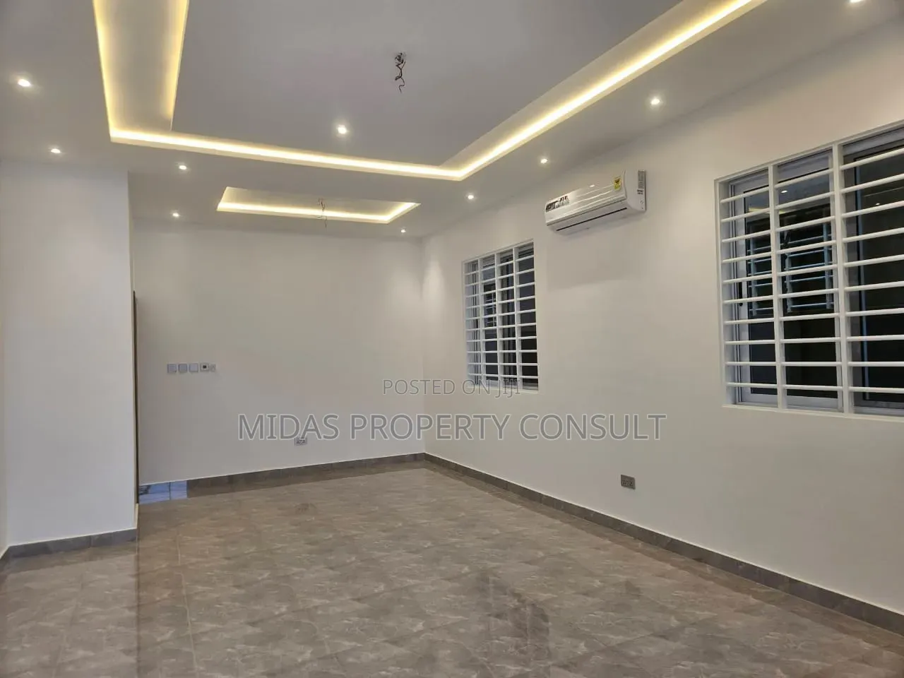 3bdrm House in Amrahia for sale