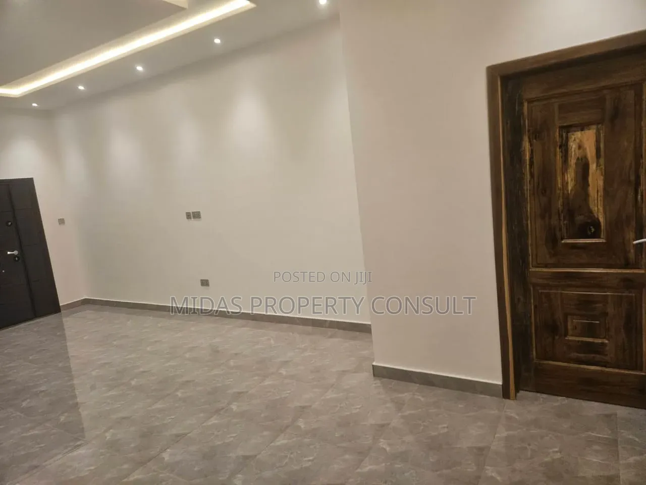 3bdrm House in Amrahia for sale