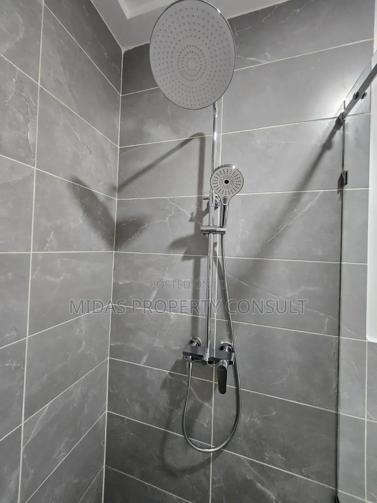3bdrm House in Amrahia for sale