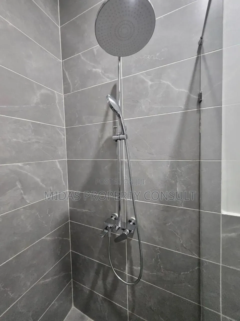 3bdrm House in West Trassaco, Accra Metropolitan for sale