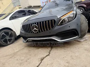 Benz C300 Amg (W Spec Bumper Complete With Gt Grille/