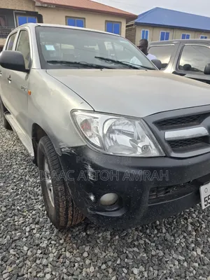 Toyota Hilux 3.0 D-4D 4x4 2014 Gray
