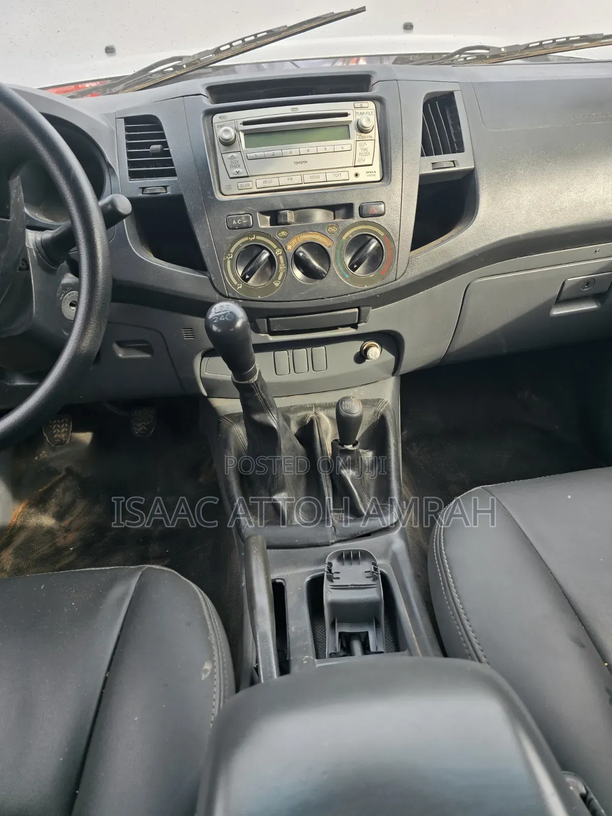 Toyota Hilux 3.0 D-4D 4x4 2014 Gray