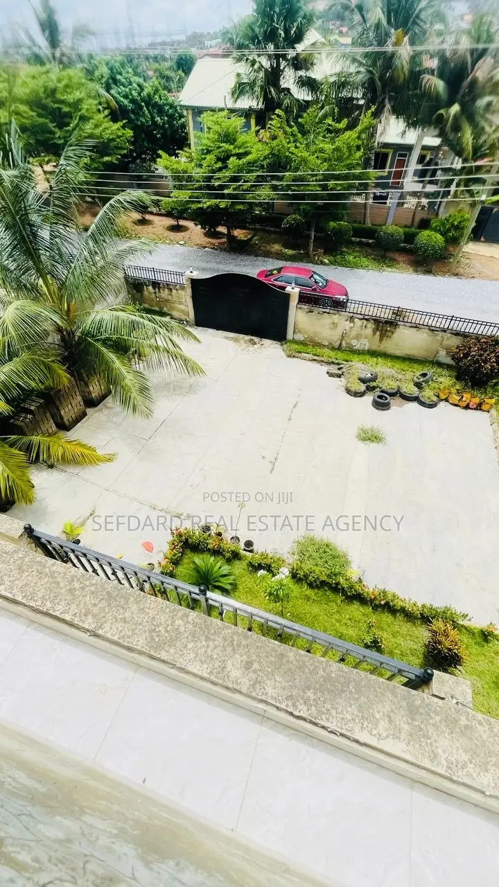 5bdrm House in Sefdard Properties, Kwabenya for rent