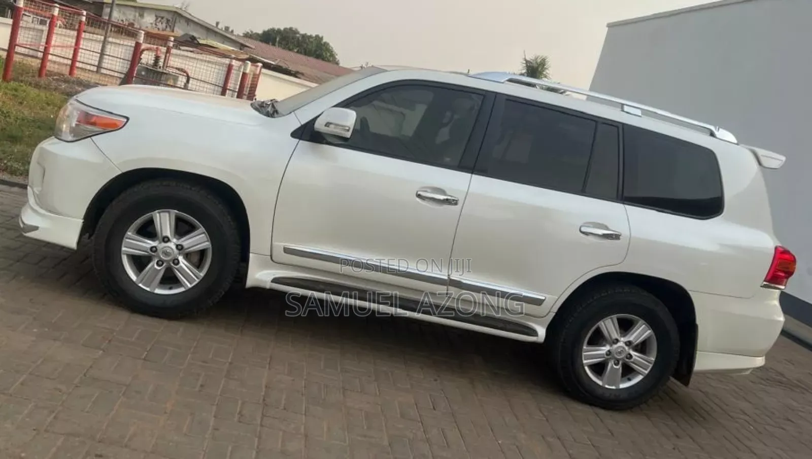 Toyota Land Cruiser 4.0 V6 GX 2014 White