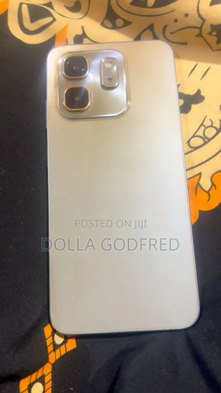 Infinix Hot 50i 128 GB Silver