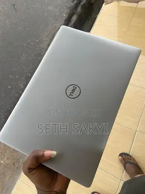 Laptop Dell Latitude 5410 16GB Intel Core i7 SSD 256GB