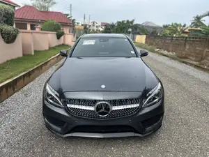 Mercedes-Benz C300 Luxury 4Matic Sedan AWD (2.0L 4cyl 7A) 2016