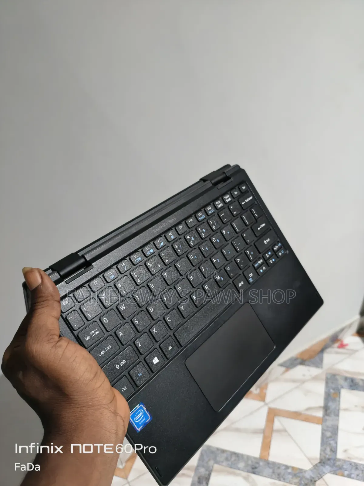 Laptop Acer TravelMate Spin B1 4GB Intel SSD 60GB