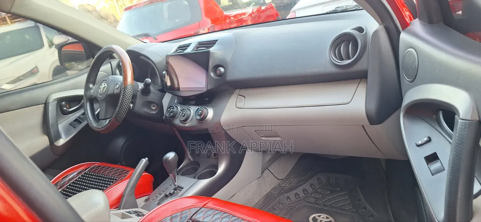 Toyota RAV4 2.5 4x4 2012 Red