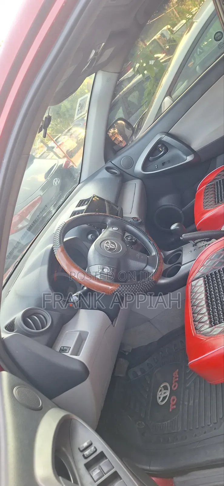 Toyota RAV4 2.5 4x4 2012 Red