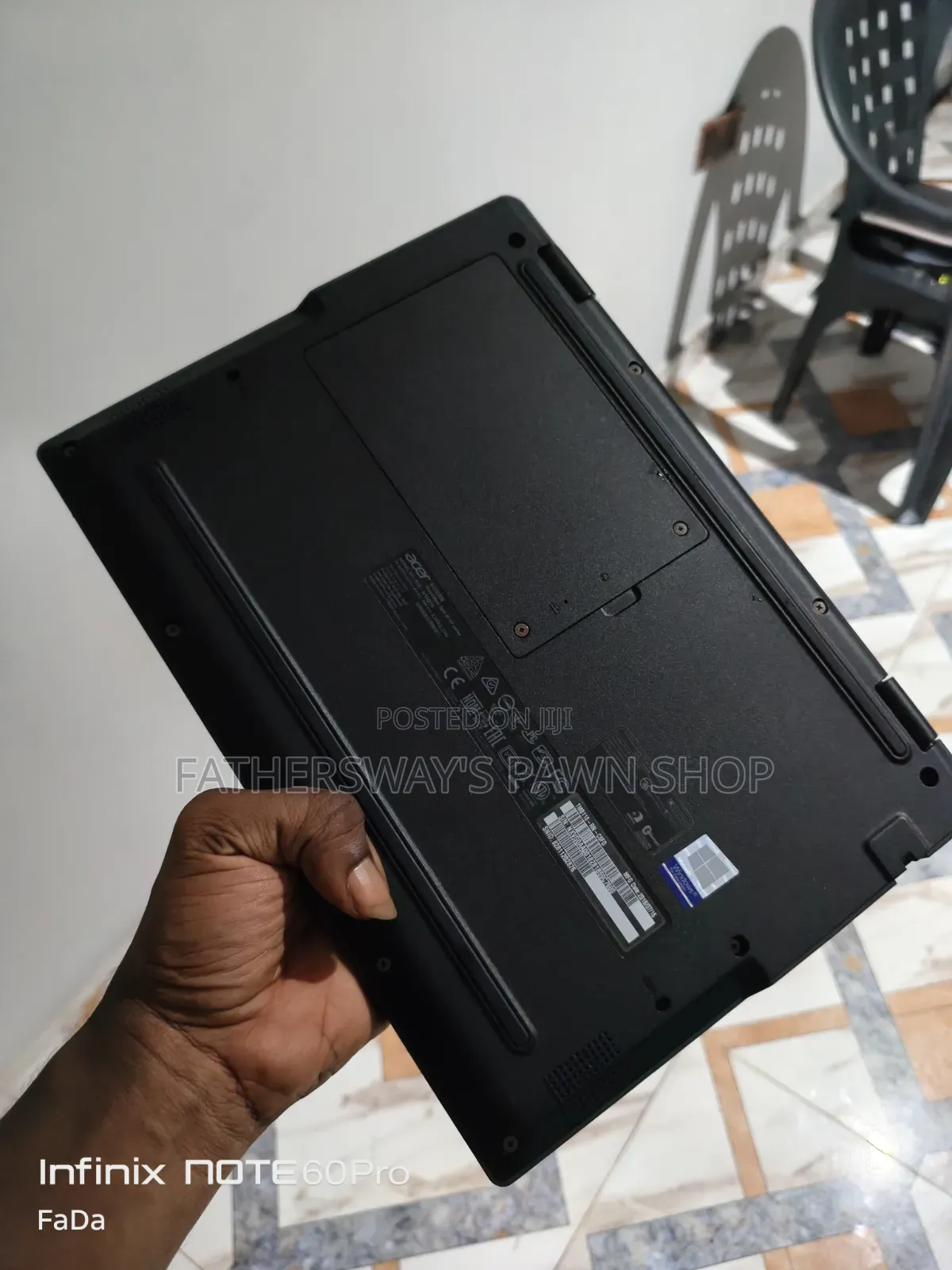 Laptop Acer TravelMate Spin B1 4GB Intel SSD 60GB