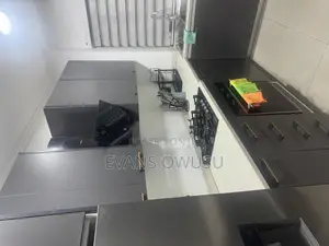 Furnished 1bdrm Apartment in Raha Soldi, Market for rent