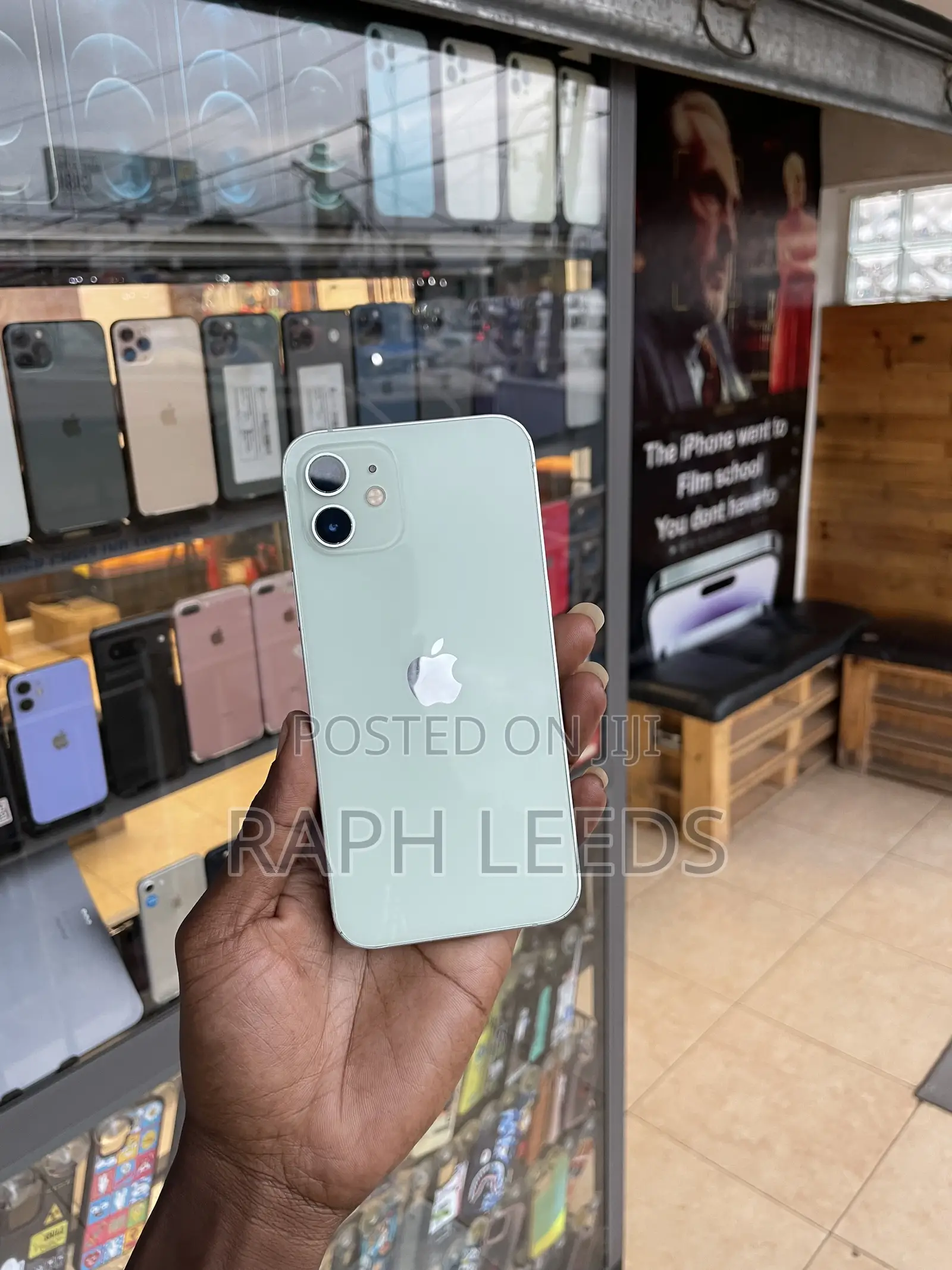 New Apple iPhone 12 128 GB Green